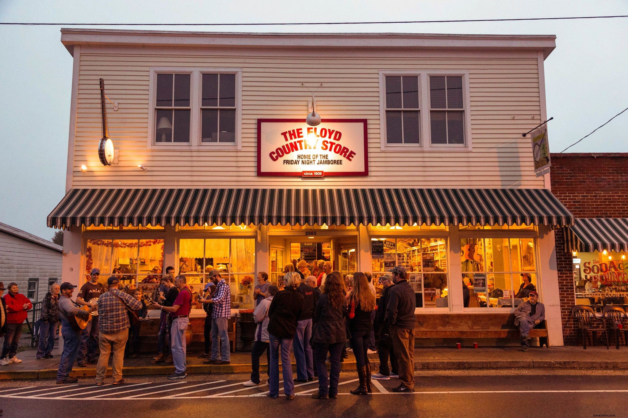 7 petites villes avec une grande personnalité extérieure 