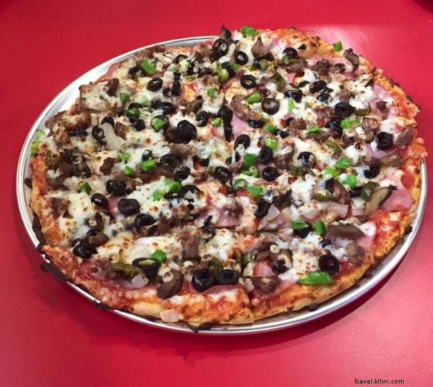 O Trip Advisor afirma:a melhor pizza de Lake Charles 