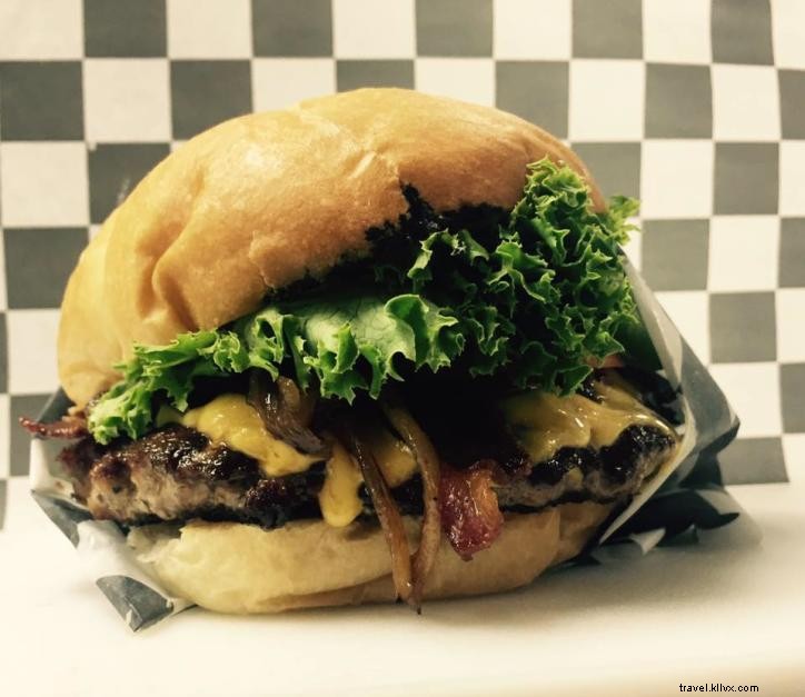 Trip Advisor Mengatakan:Burger Terbaik 