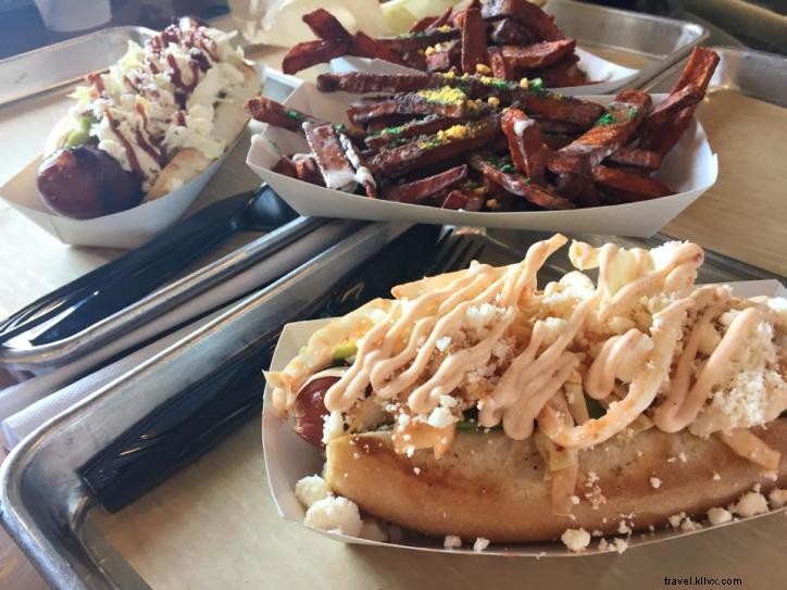Botsky s:Spot per hotdog premium di Lake Charles 