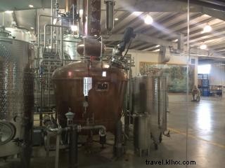 Une distillerie locale fabrique du rhum Bayou 
