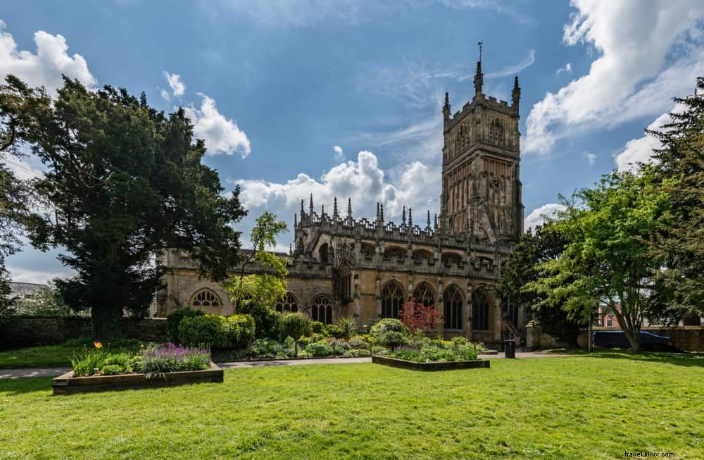 15 tempat indah untuk dikunjungi di Gloucestershire 