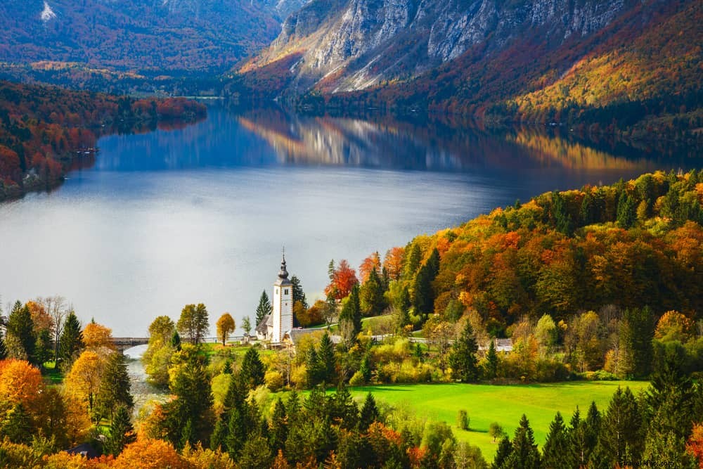 12 dos lugares mais bonitos para se visitar na Eslovênia 