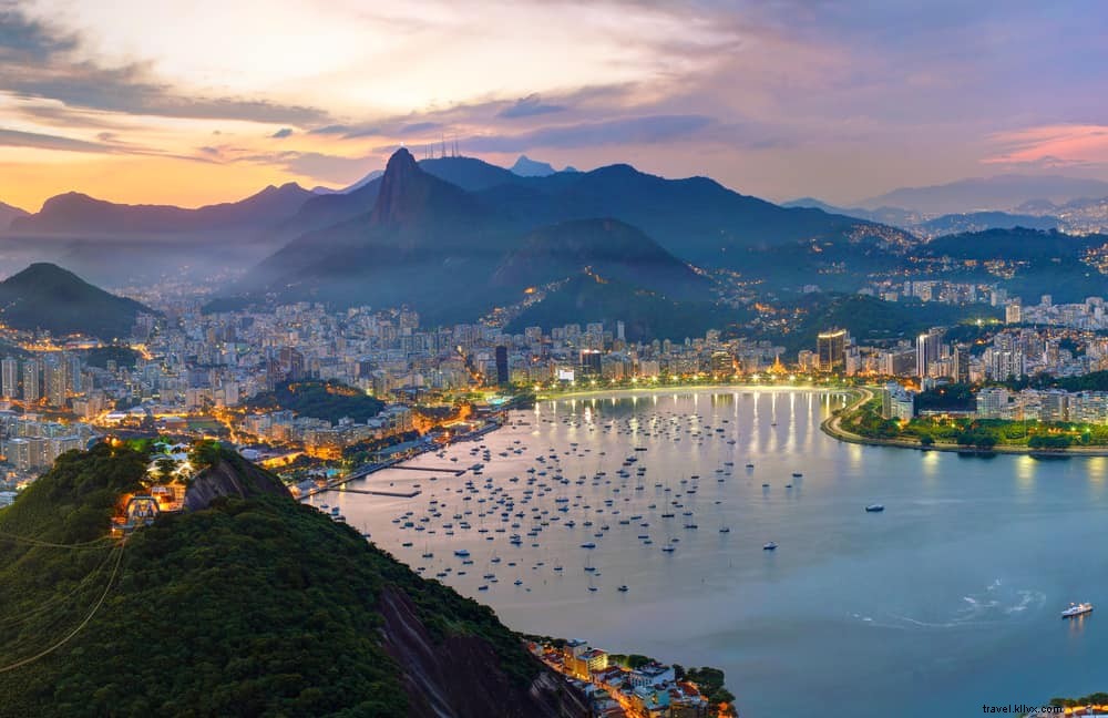ブラジルで訪問する最も美しい場所の20 