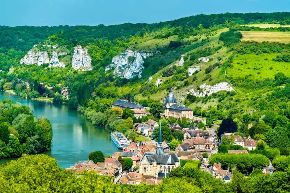フランスで訪問する最も美しい場所の20 
