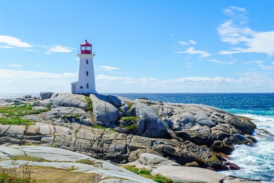 Bagaimana Merencanakan Perjalanan Jarak Sosial yang Sempurna Ke Nova Scotia 