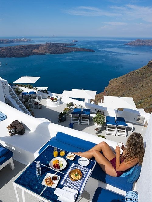 Tempat Menginap di Santorini:Oia atau Imerovigli? 