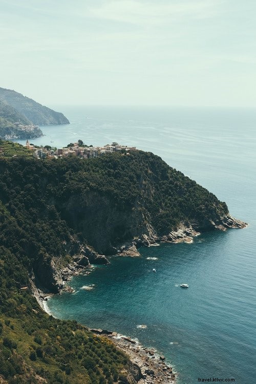 Tempat Menginap di Cinque Terre (Hotel Terbaik di Setiap Desa) 