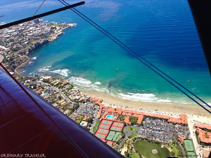 Une vue aérienne magique au-dessus de San Diego (dans un biplan !)