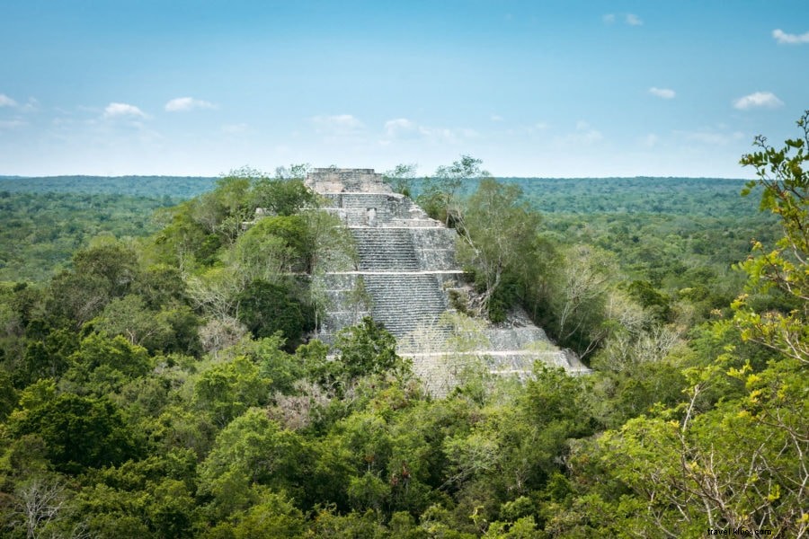 Visitare le rovine Maya nascoste di Calakmul in Messico