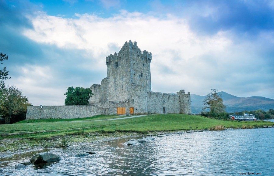 Taman Nasional Killarney:Menjelajahi Pegunungan, danau, dan Kastil