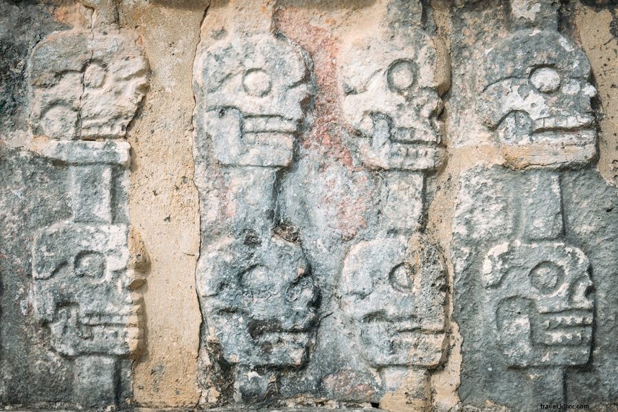 チチェンイツァ遺跡：メキシコの世界の七不思議！