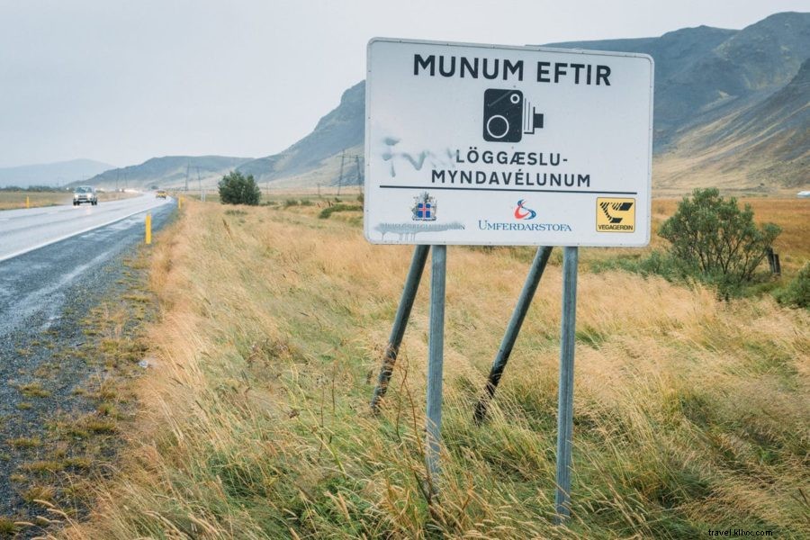17 consejos importantes para conducir en Islandia en un viaje por carretera