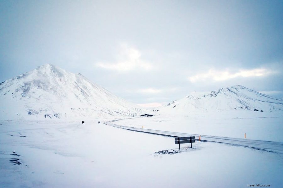 ロードトリップでアイスランドを運転するための17の重要なヒント