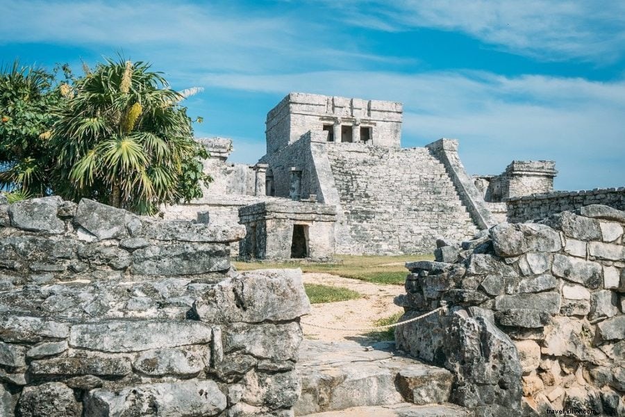 メキシコのトゥルムのマヤ遺跡を訪問する方法