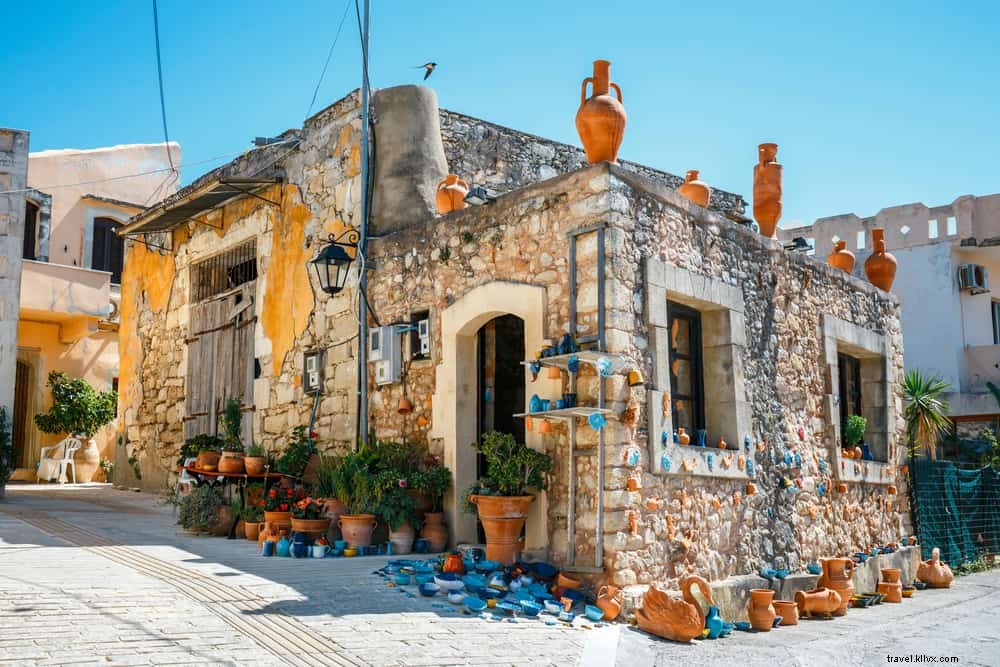 旅行の盗聴のためにクレタ島で訪れるべき手付かずの場所トップ25