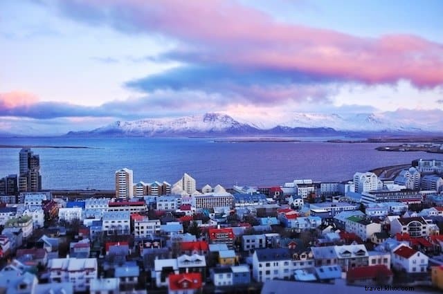21 tempat terindah untuk dikunjungi di Islandia