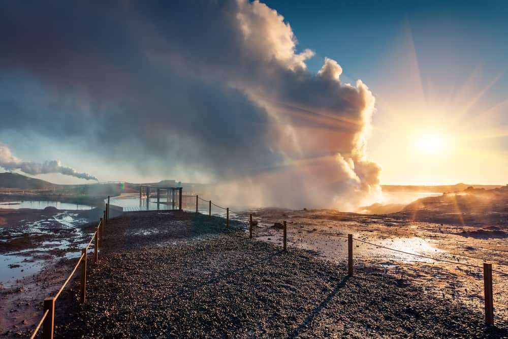 21 tempat terindah untuk dikunjungi di Islandia