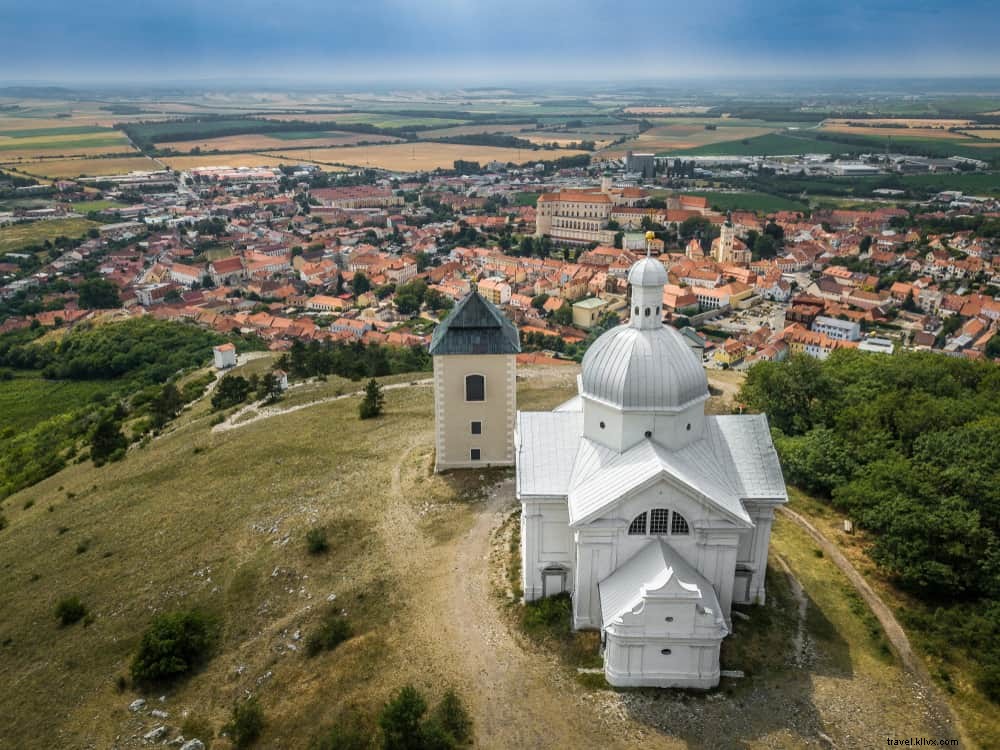 15 tempat indah untuk dikunjungi di Republik Ceko
