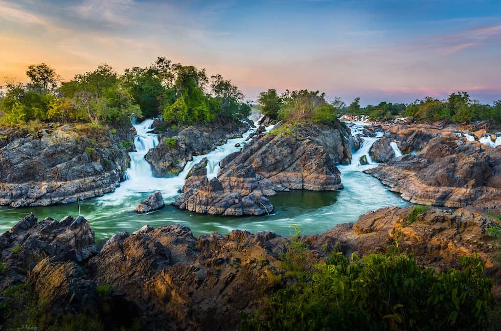 20 tempat terindah untuk dikunjungi di Laos