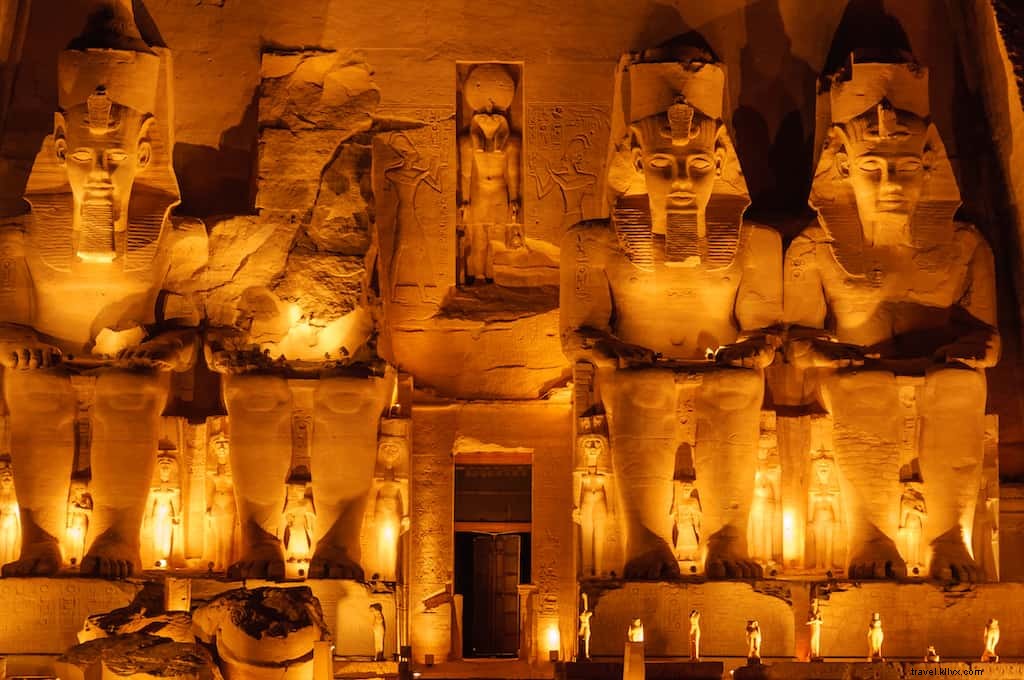 エジプトで訪問する最も美しい場所の20