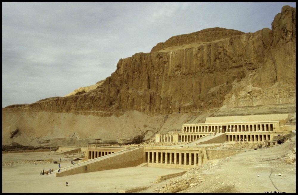 エジプトで訪問する最も美しい場所の20