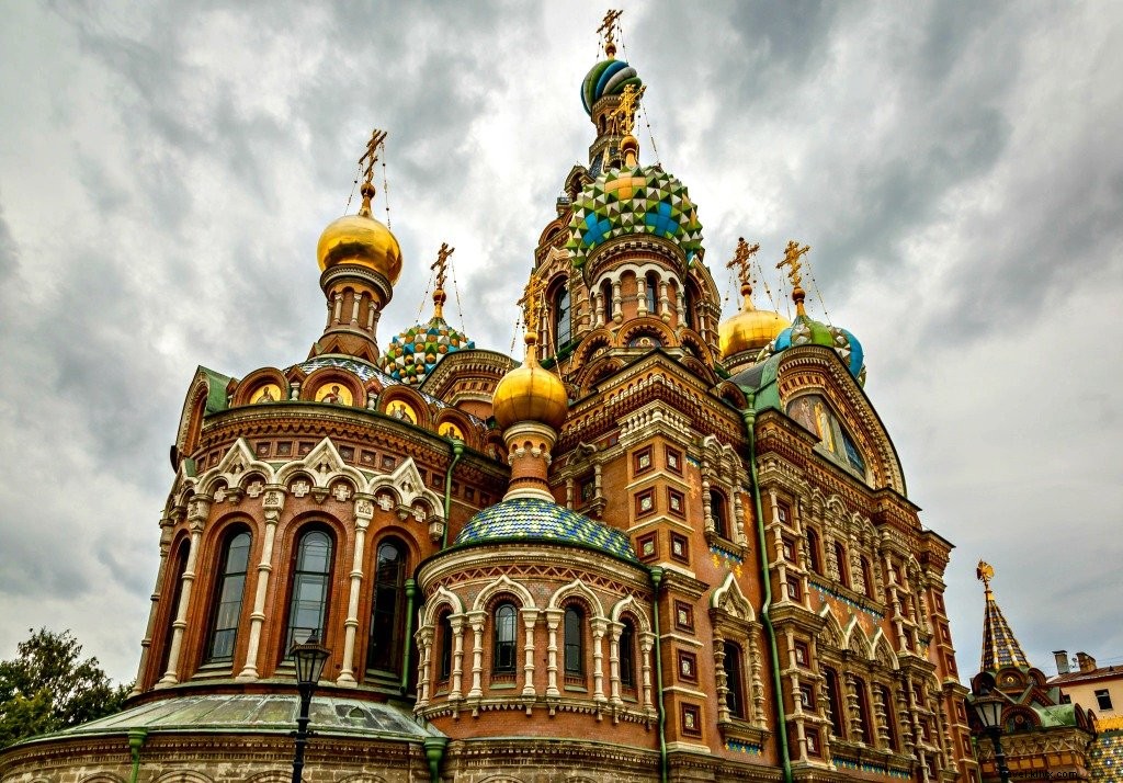 ロシアで訪問する最も美しい場所の20
