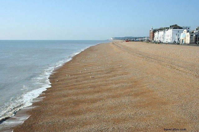 Pantai terindah untuk dikunjungi di South East England