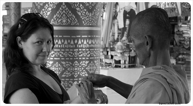 Détourné par un moine bouddhiste à Sukothai