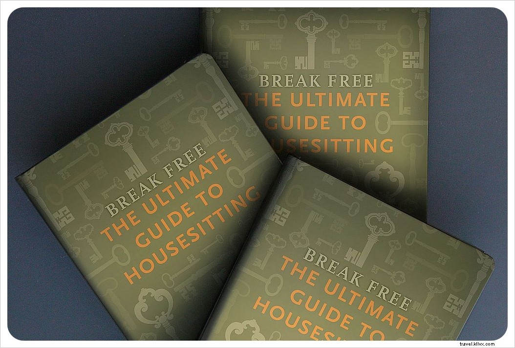 Como se libertar e viajar pelo mundo (quase) de graça:o lançamento do nosso livro houseitting!