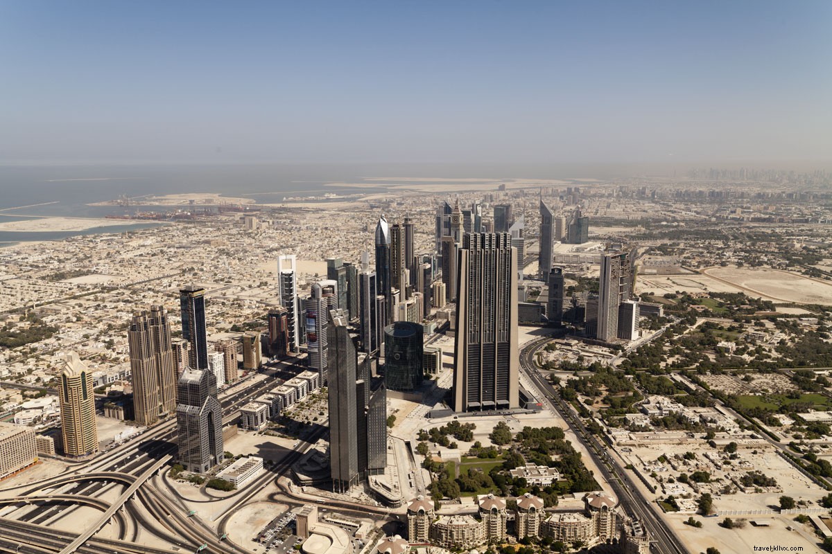 Os 7 principais pontos a serem considerados ao viajar para os Emirados Árabes Unidos
