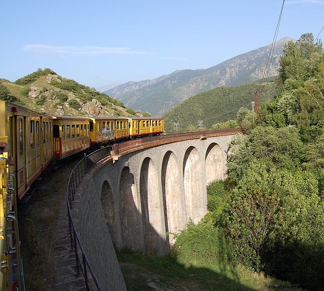 Menjelajahi Prancis dengan kereta api:Lima perjalanan kereta terbaik kami di Prancis