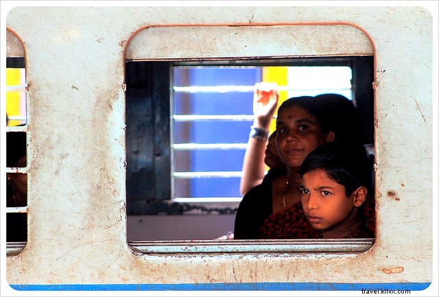 Monter sur les rails indiens :une vraie balade en montagnes russes