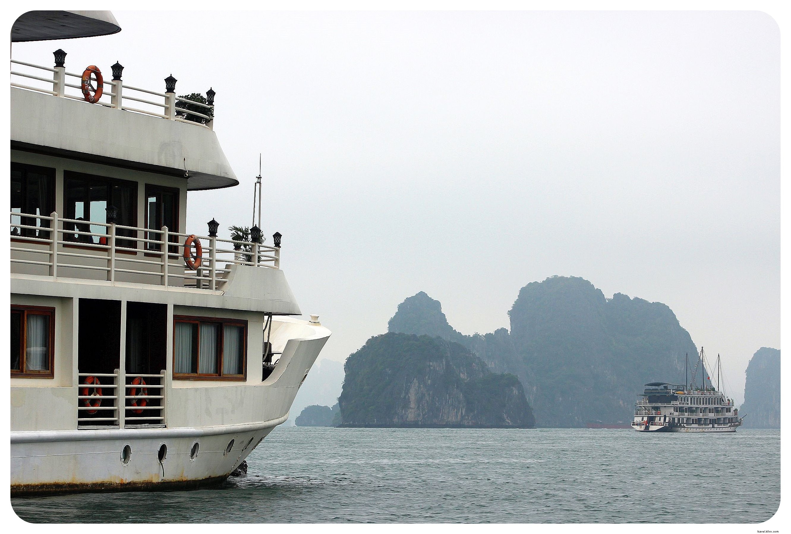 Vietnam Harus Dilakukan:Pelayaran Teluk Halong