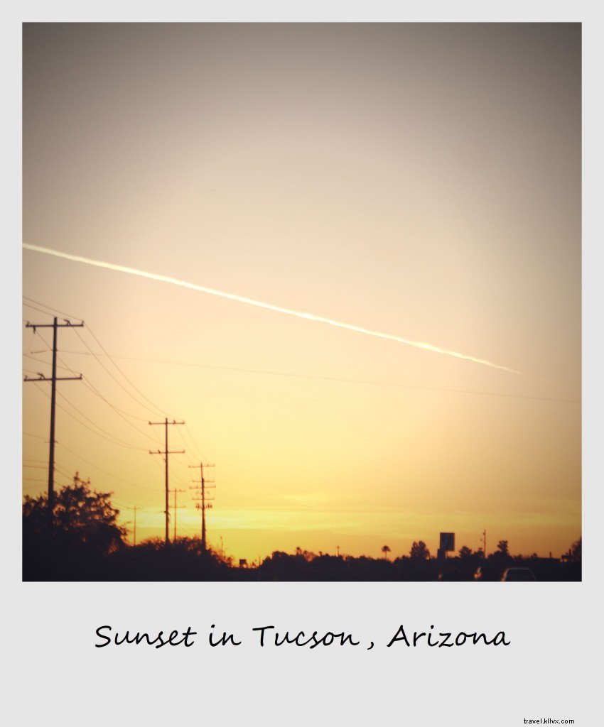 Polaroid de la semaine – Coucher de soleil à Tucson, Arizona