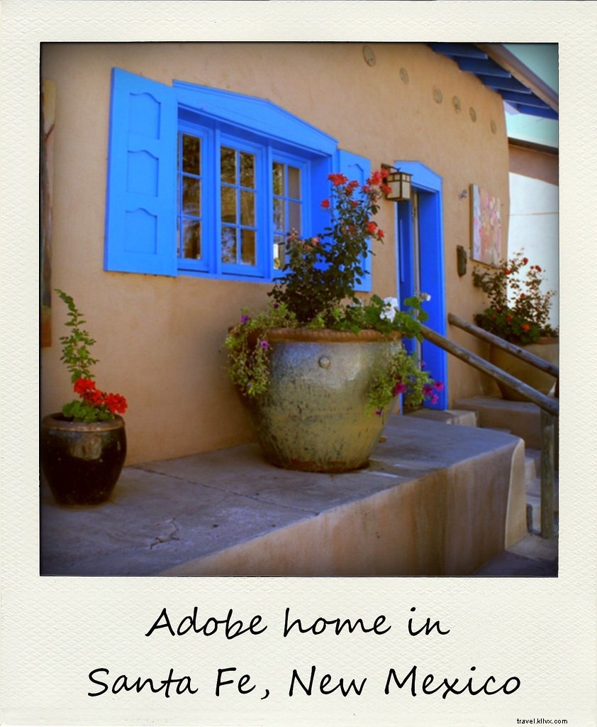 Polaroid de la semana:casa de Adobe en Santa Fe, Nuevo Mexico