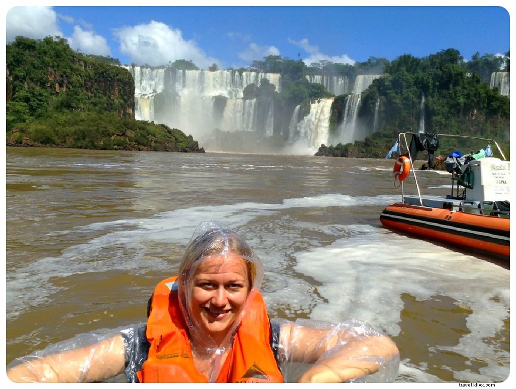 Ela disse, Ela disse:O desvio para as Cataratas do Iguaçu