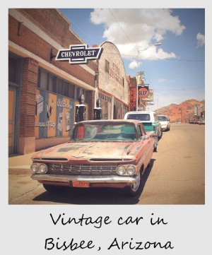Polaroid da semana:carro antigo em Bisbee, Arizona