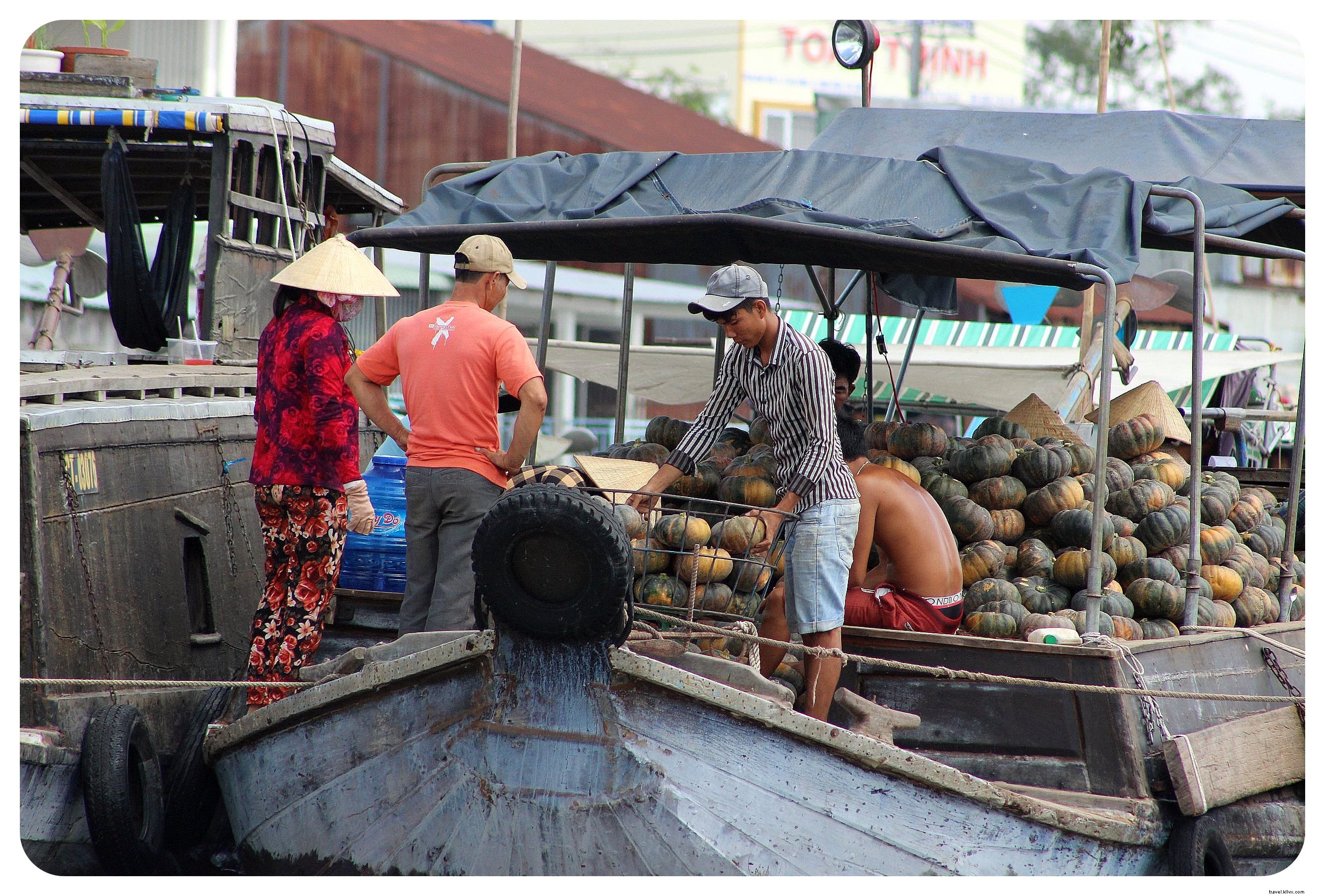 Delta do Mekong no Vietnã:mercados flutuantes e a vida no rio