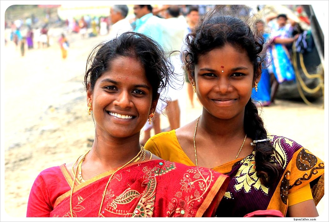 Kerala, India:Manusia Secara Alami