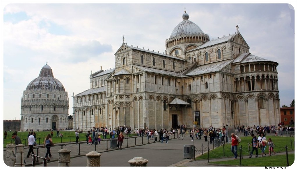 Torre inclinada sem ofensa, mas há mais para ver em Pisa