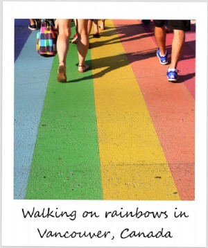 今週のポラロイド：バンクーバーの虹の上を歩く、 カナダ