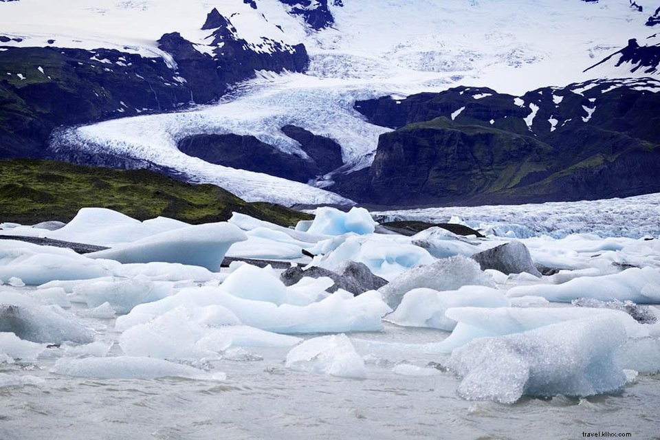 Laguna de iceberg de Fjallsárlón en Islandia