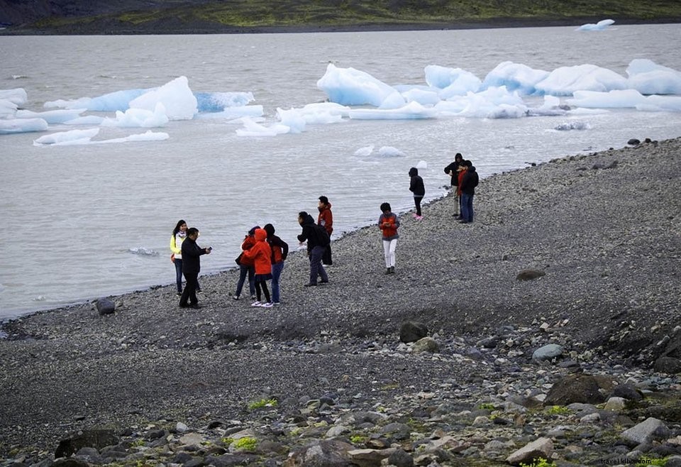 アイスランドのFjallsárlón氷山ラグーン