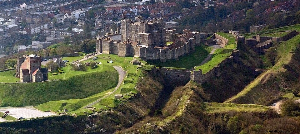 Descobrindo 13 belos e antigos castelos britânicos na Inglaterra