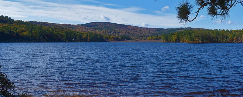9 pontos para capturar cores de outono na região de Dartmouth-Lake Sunapee 