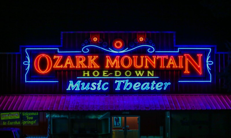 Teatro musical de Ozark Mountain Hoe-Down 