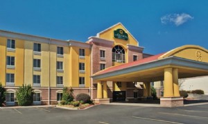 Apresentado:La Quinta Inn &Suites Hot Springs 