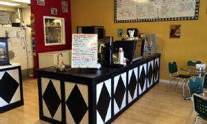 Café e loja de presentes Rock-N-Java 