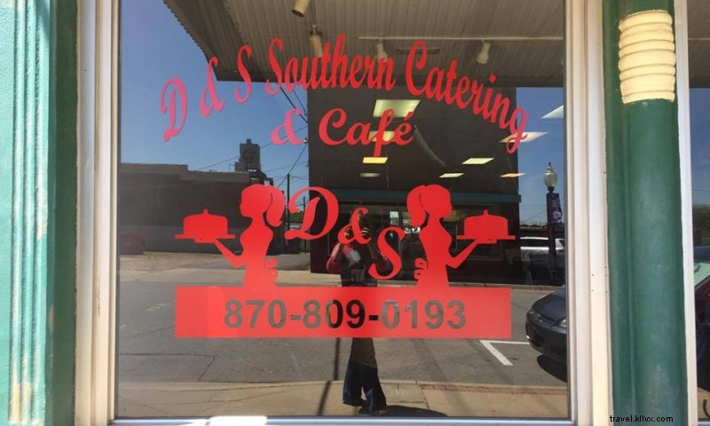 D&S Southern Catering &Cafe 